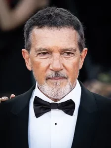 Antonio Banderas 66031 cropped 11zon