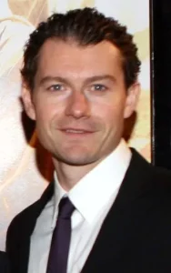 330px James Badge Dale 2010 cropped 11zon