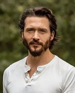 David Oakes in Richmond Park in 2020 cropped J1 11zon